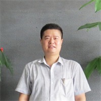 修衛華